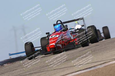 media/Oct-26-2025-CalClub SCCA (Sun) [[8ce1e69566]]/Group 3/Grapevine/